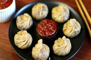 momos