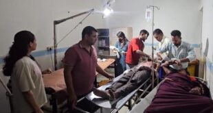 बड़ी खबर:: अल्मोड़ा में भालू ने तीन लोगों पर किया अटैक, 2 लोगों की हालत गंभीर, हायर सेंटर रेफर