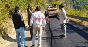 शिकायत के बाद जागे अफसर, ठेकेदार को नोटिस… दन्या-पनार NH में कांडानौला से तलेट तक दोबारा होगा डामरीकरण