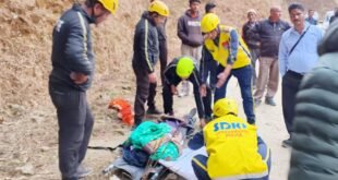 अपडेट: सड़क हादसे ने छीन ली दो परिवारों की खुशियां, मृतकों की हुई शिनाख्त, हादसे की ये बताई जा रही वजह