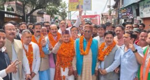 अल्मोड़ा में दर्जा राज्य मंत्री गोविंद पिलख्वाल का जोरदार स्वागत, जीत की हैट्रिक का किया दावा