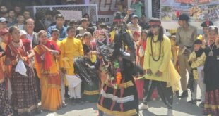 लोक संस्कृति का संगम: झोड़ा, चांचरी और भगनौल से सराबोर हुआ स्याल्दे-बिखौती मेला