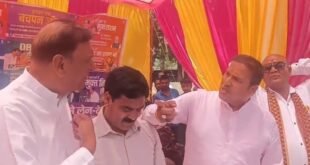 शिविर बना राजनीतिक अखाड़ा! मंच पर भिड़े विधायक मदन सिंह बिष्ट और BJP नेता अनिल साही