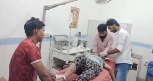 Road Accident: डंपर की टक्कर से बाइक सवार की मौत, महिला घायल