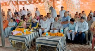 सालम क्रांति दिवस: शहीदों की वीरता को किया याद, सांसद और विधायक की गैरमौजूदगी पर विपक्ष ने उठाये सवाल