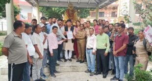 पीआरडी जवानों ने मांगा सालभर रोजगार, दर्जा राज्यमंत्री कुंदन लटवाल को सौंपा दो सूत्री ज्ञापन, पढ़ें पूरी खबर