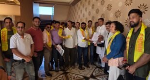 NMOPS ने कांग्रेस मेनिफेस्टो कमेटी के चेयरमैन भुवन कापड़ी को सौंपा ज्ञापन, घोषणा-पत्र में पुरानी पेंशन बहाली को प्रमुखता से शामिल करने की मांग